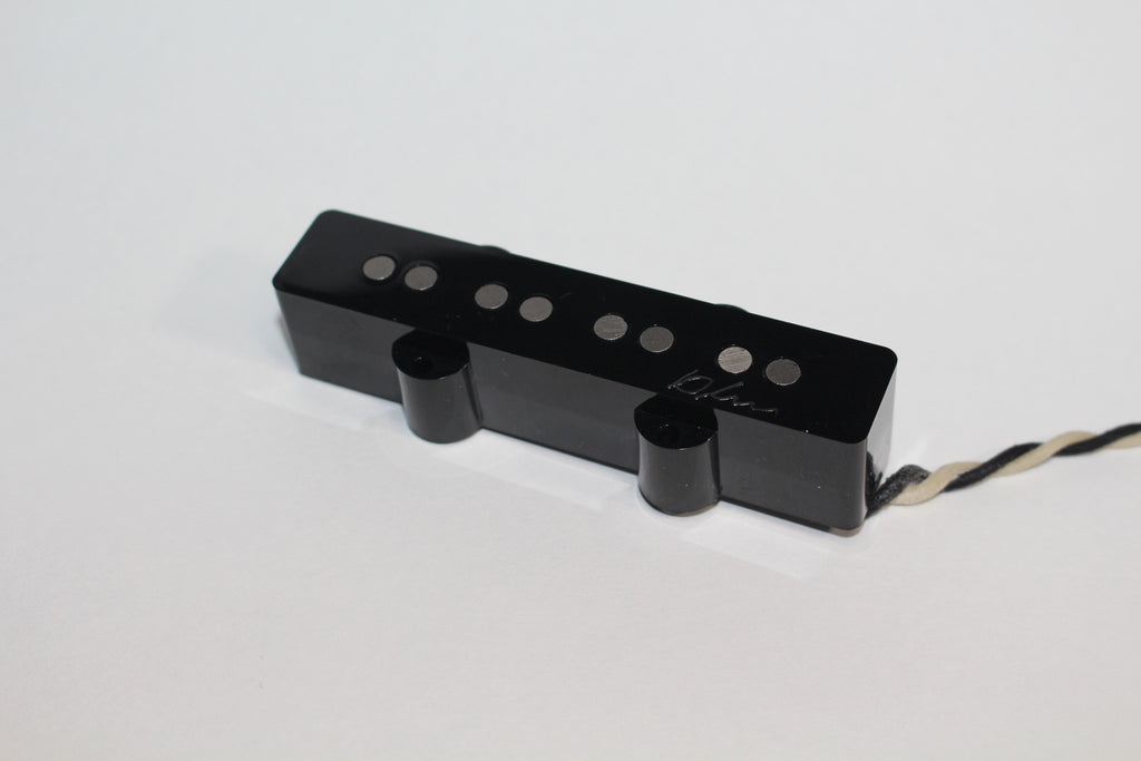 Jazz bass pickup