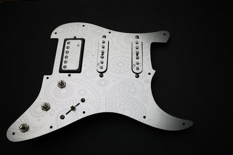 Loaded Custom Paisley Etched Silver Metallic Strat Pickguard Single Single Hum